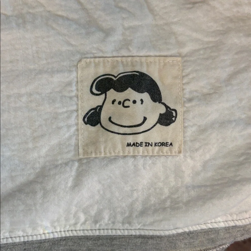 School Bus Made in Korea Peanuts Shirt Size large Snoopy Charlie Brown - Picture 5 of 6